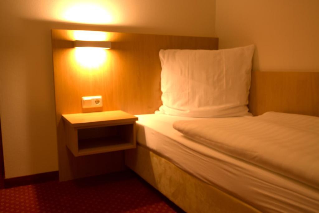 Hotel Jacobsberg Oschersleben Camera foto