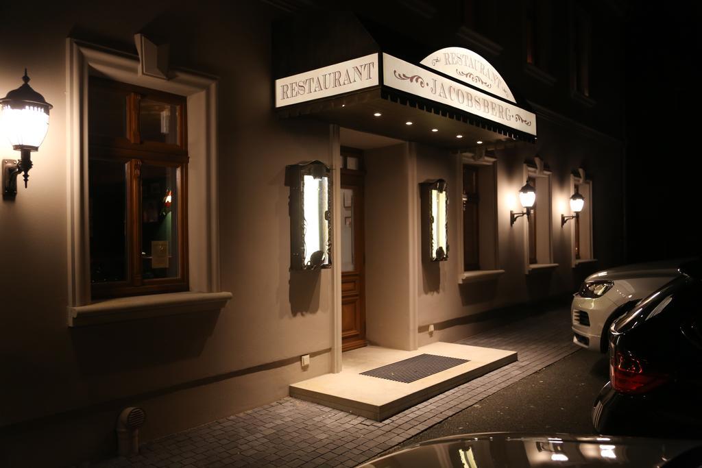 Hotel Jacobsberg Oschersleben Esterno foto